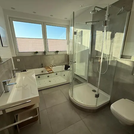 Apartmán Penthouse Mit Sauna, Jacuzzi & Tischkicker *