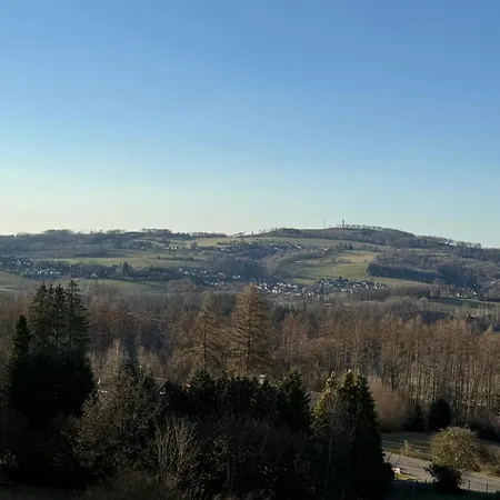 Penthouse Mit Sauna, Jacuzzi & Tischkicker Apartmán Bergneustadt