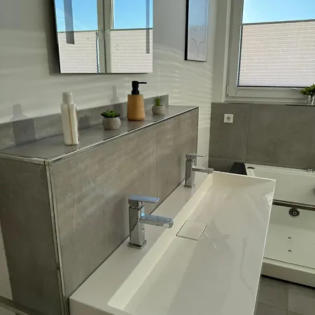 Apartmán Penthouse Mit Sauna, Jacuzzi & Tischkicker Bergneustadt