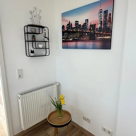 Penthouse Mit Sauna, Jacuzzi & Tischkicker *