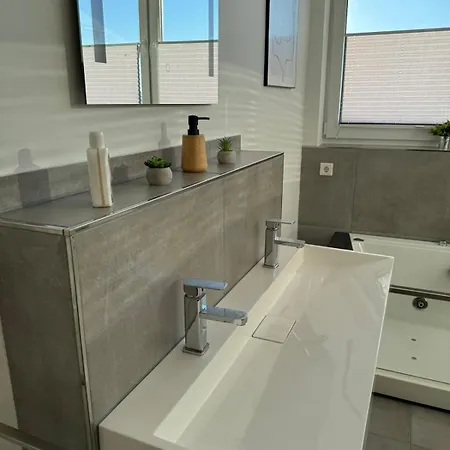 Apartmán Penthouse Mit Sauna, Jacuzzi & Tischkicker Bergneustadt