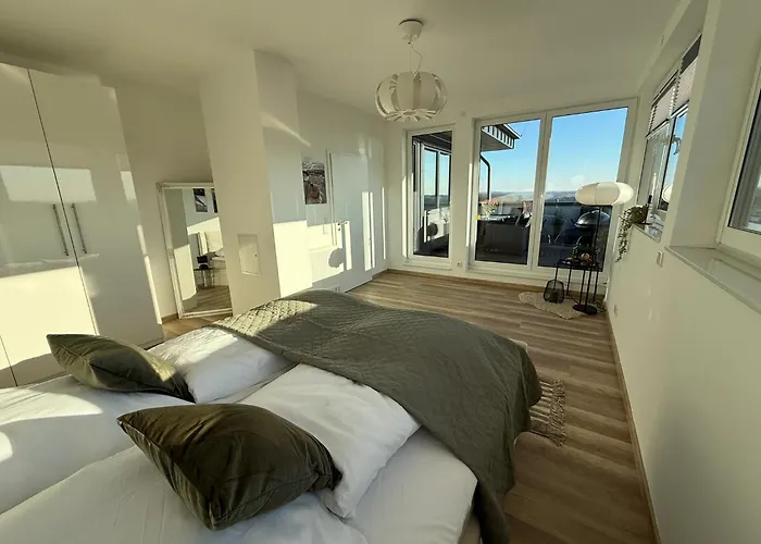 Penthouse Mit Sauna, Jacuzzi & Tischkicker